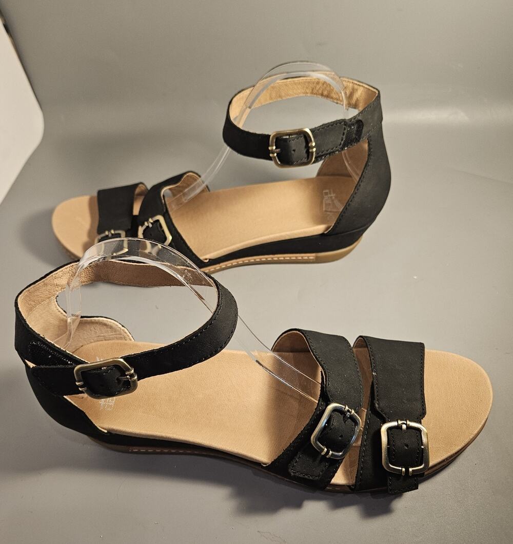 Dansko Womens Astrid Milled BLACK Suede Ankle Wedge Flat Sandals Shoe Sz 10.5